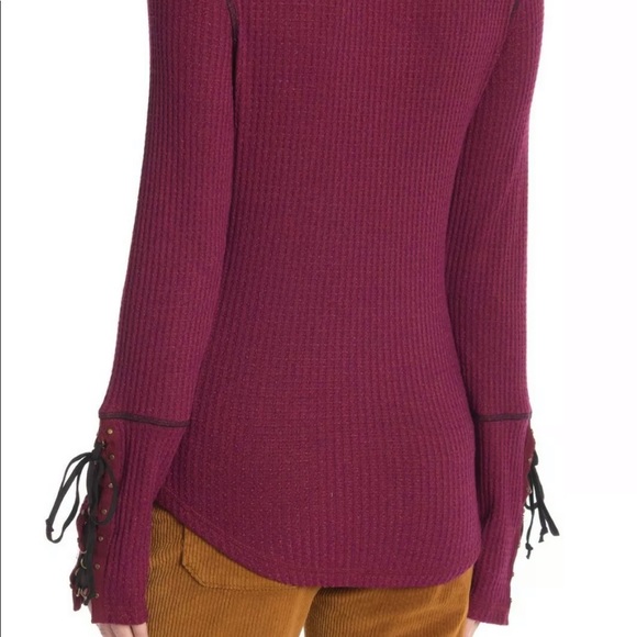 NWT Free People Mountaineer Lace Cuff Thermal - Picture 2 of 6
